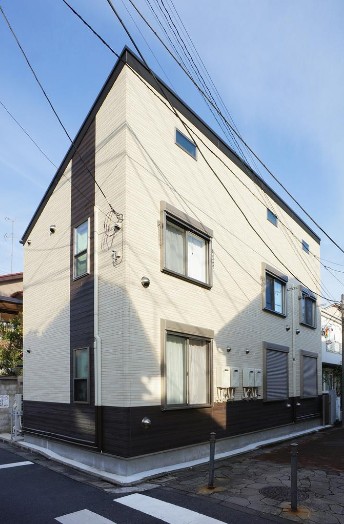 練馬区春日町のアパートの建物外観