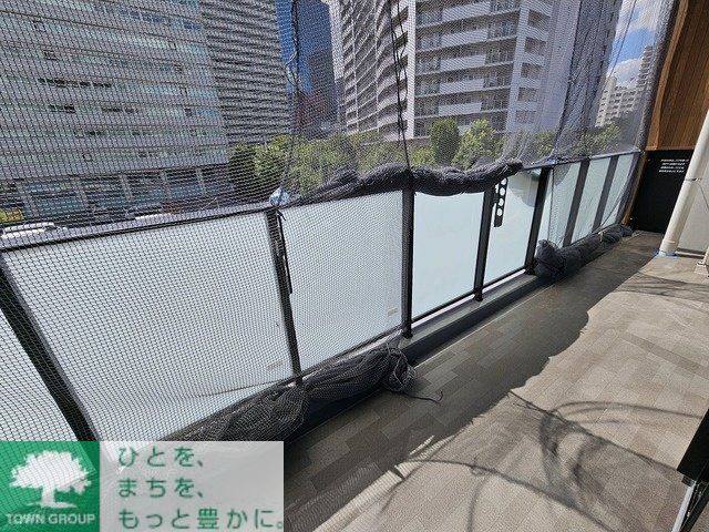 【港区芝浦のマンションのバルコニー】