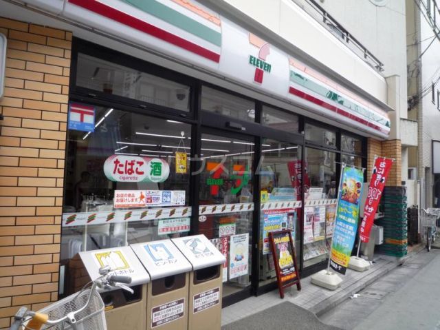 コンビニ　セブン-イレブン板橋大和町店（コンビニ）まで442m