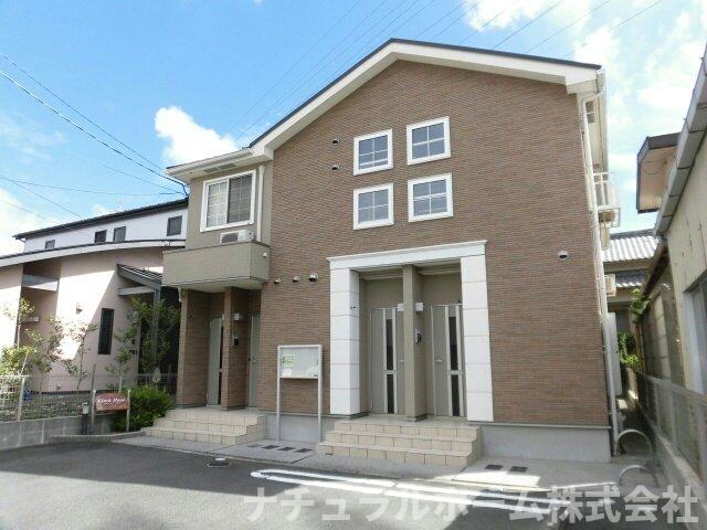 豊橋市北岩田のアパートの建物外観