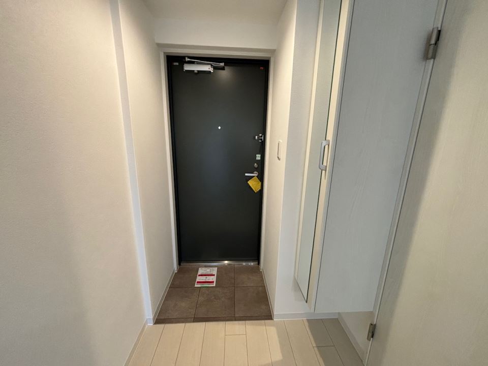 玄関　同タイプ２０３号家具配置イメージです