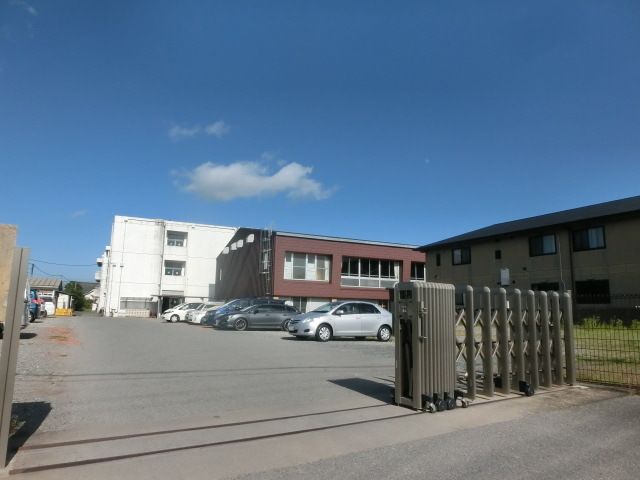 小学校　茂原市立西小学校（小学校）まで1464m