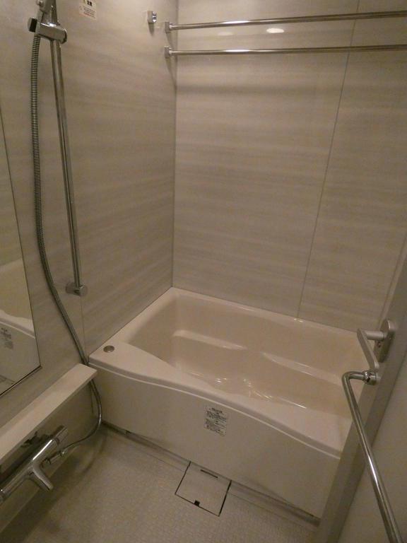 バス・シャワールーム　バス※別部屋参考写真