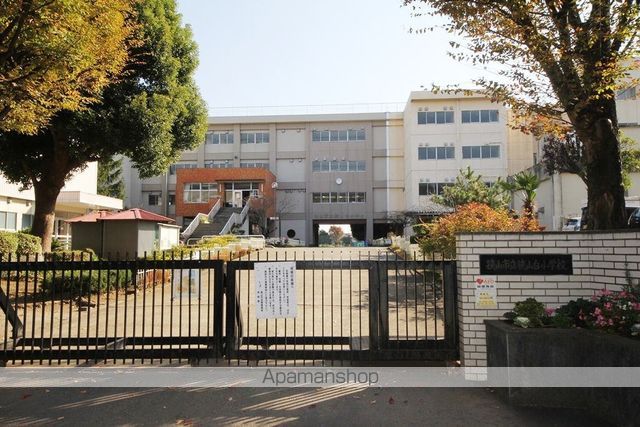 小学校　狭山台小学校（小学校）まで320m