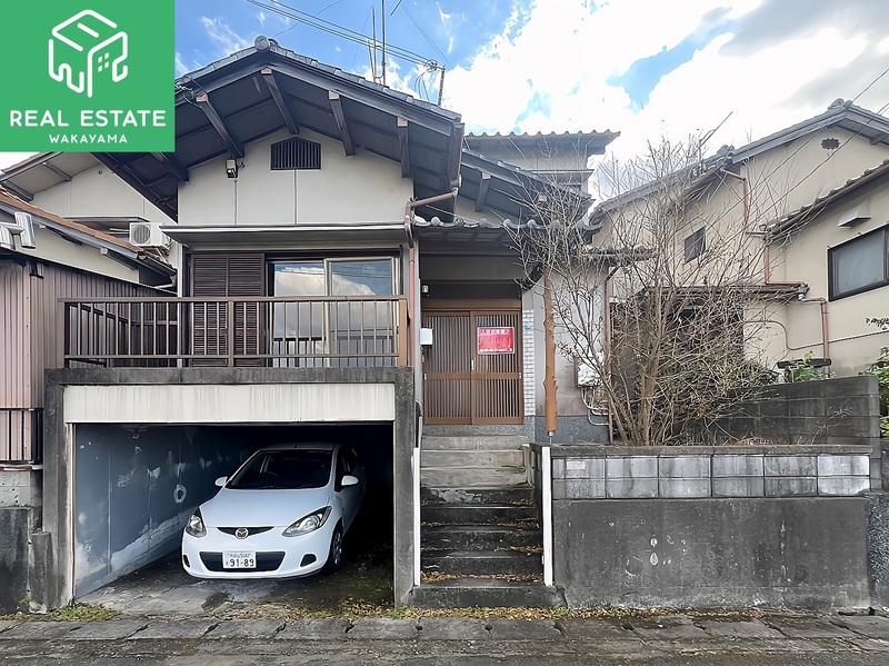 【紀の川市井ノ口戸建の駐車場】