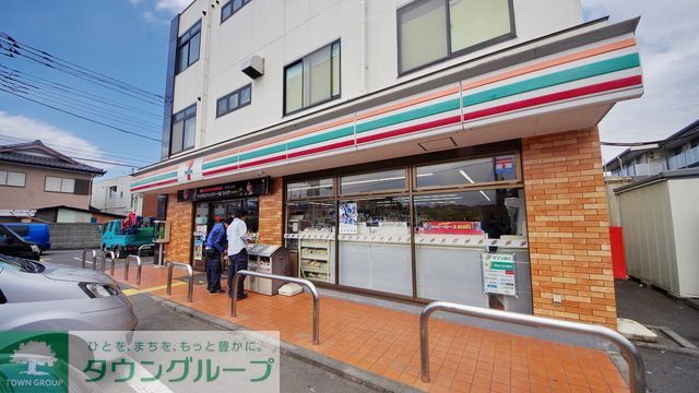 【入間郡毛呂山町若山のアパートのコンビニ】