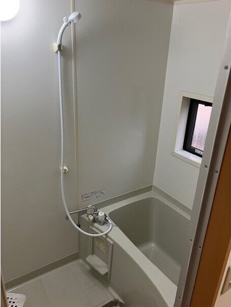 バス・シャワールーム　日々の疲れを癒しましょう♪