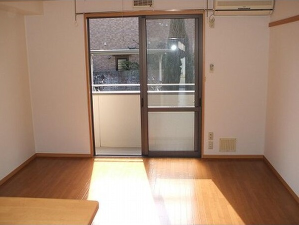 居室・リビング　自分好みのお部屋にカスタムしちゃいましょう！