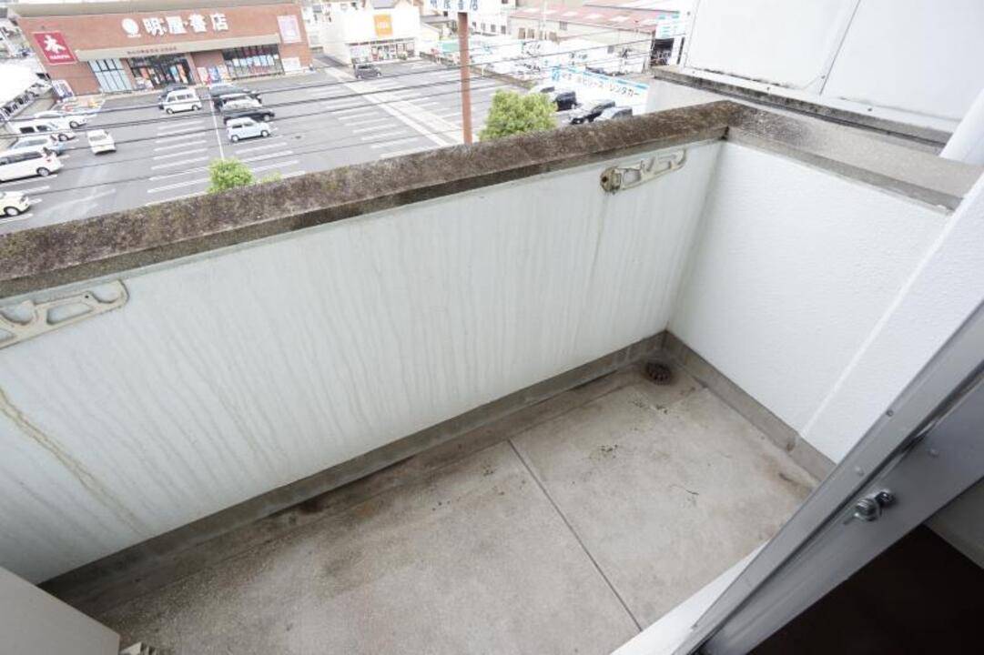 バルコニー　バルコニー