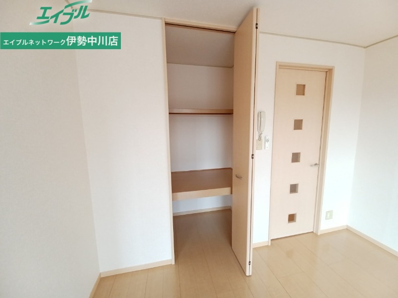 収納　同物件別室の画像です