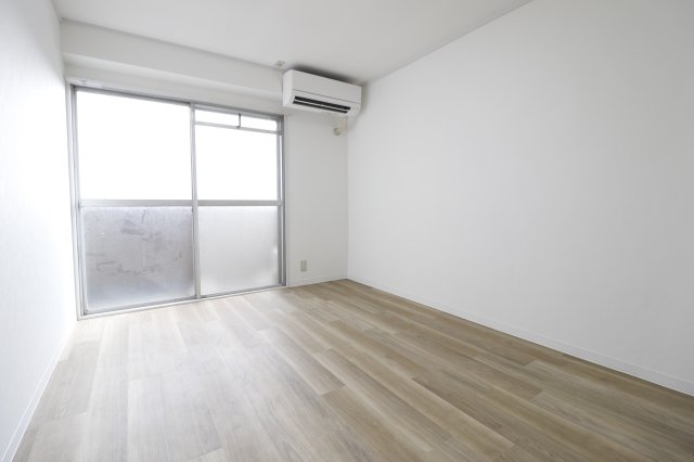 丸富ハイツ国母_内装_1