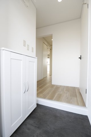 丸富ハイツ国母_内装_2