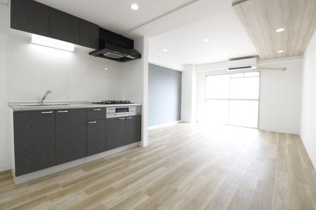 丸富ハイツ国母_内装_0