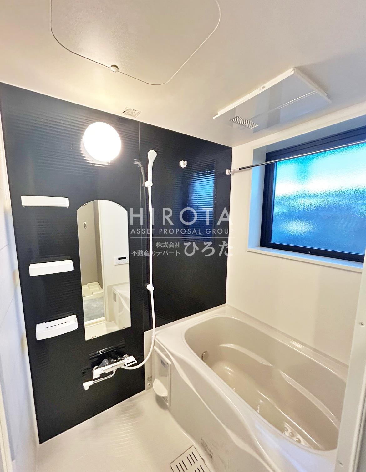 バス・シャワールーム　※建築中のため同タイプ部屋のお写真です