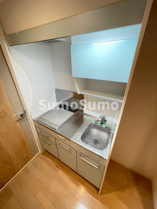 キッチン　コンパクトなキッチンで掃除もラクラク