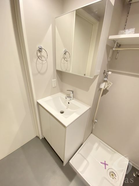 洗面設備　同仕様