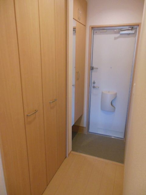 玄関　★玄関収納あります★