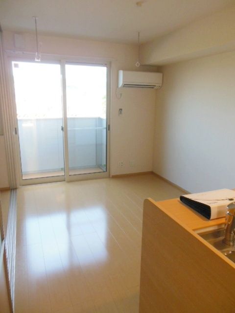 居室・リビング　★明るいリビング★