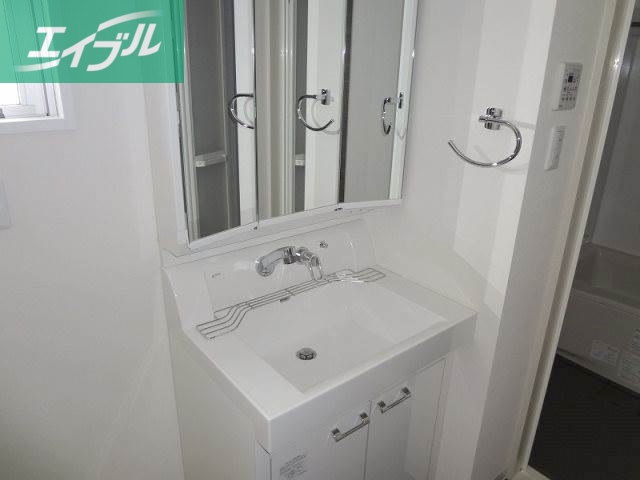 洗面設備　シャンプードレッサー