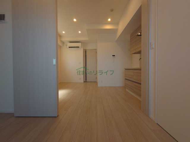 居室・リビング　別階層の参考写真になります。