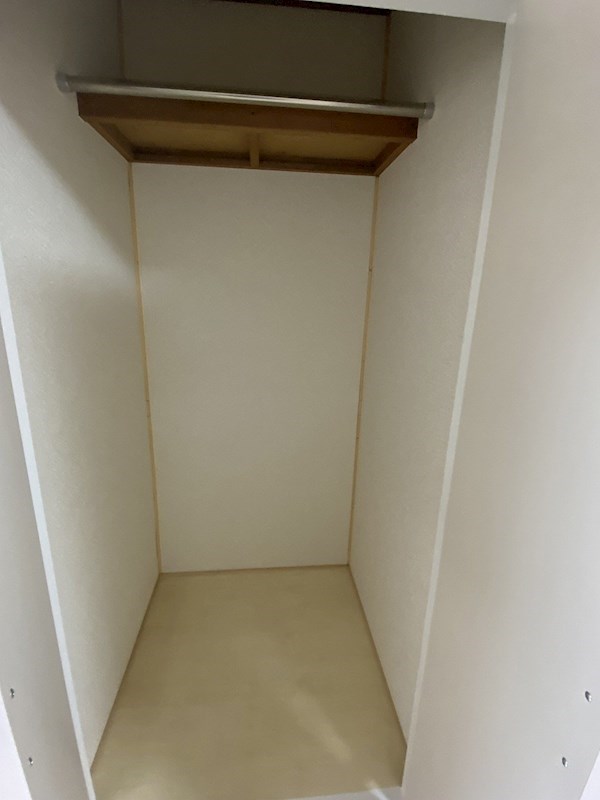 収納　※写真は101号室のものとなります。現況優先です。