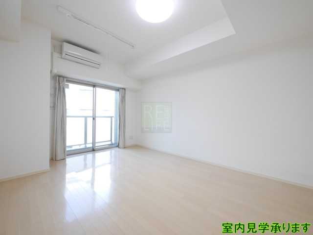 居室・リビング　別部屋になります。