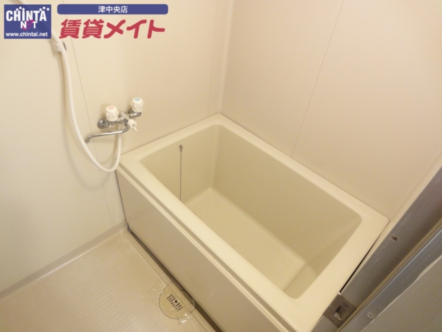 バス・シャワールーム　バスルーム