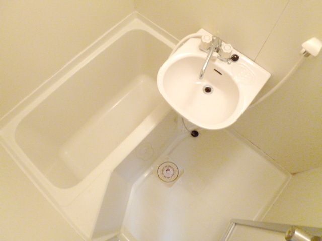 バス・シャワールーム　★バストイレ別★