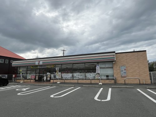 コンビニ　セブンイレブン 八代田中西町店（コンビニ）まで513m
