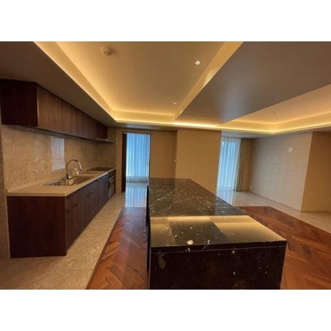 キッチン　※別部屋参考写真