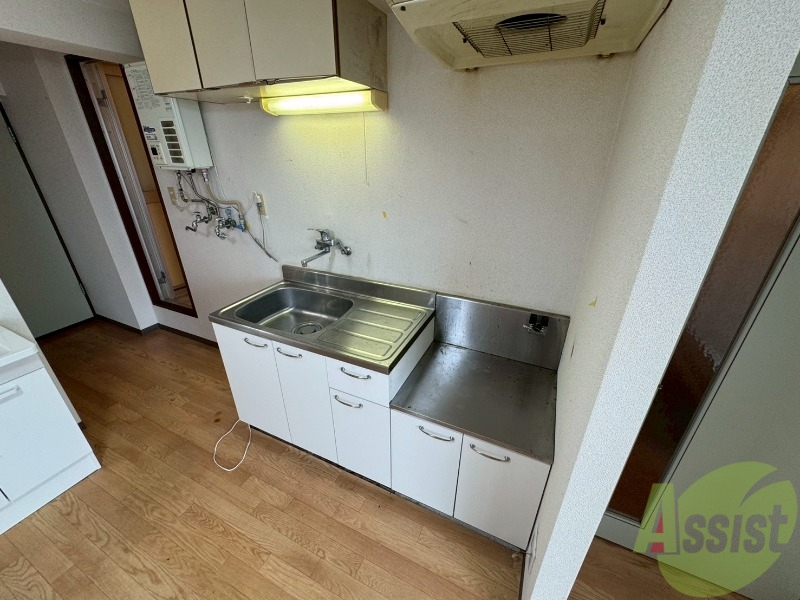 キッチン　キッチンはスペースも広々していて使いやすそうですよ！