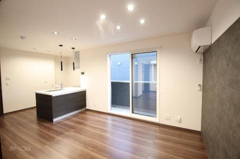 バルコニー　リビングエアコン