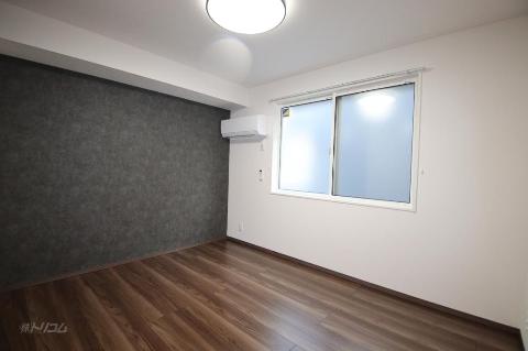 居室・リビング　寝室エアコン