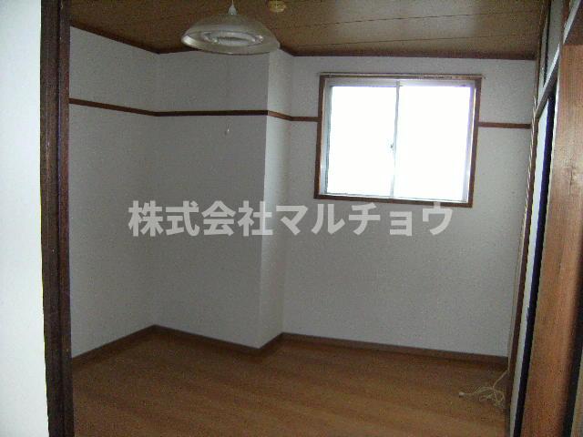 居室・リビング　広々とした洋室です