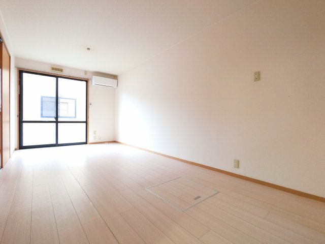 居室・リビング　※仕様が異なる場合が御座います