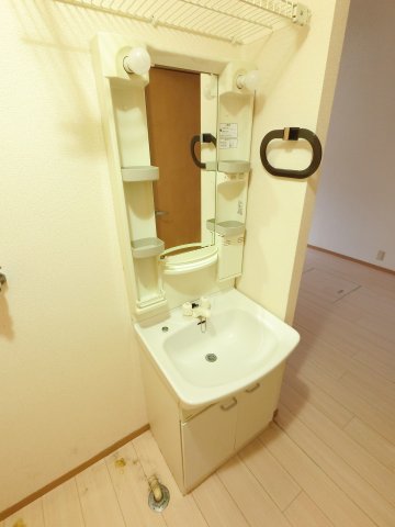 洗面設備　※仕様が異なる場合が御座います