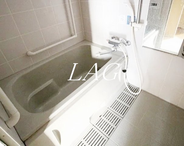 バス・シャワールーム　お風呂です。