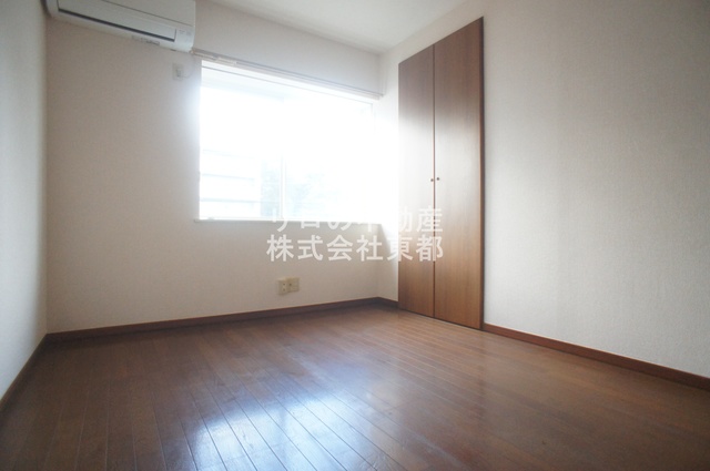 居室・リビング　明るい雰囲気で暮らしやすい！優しい質感の室内がオススメ☆