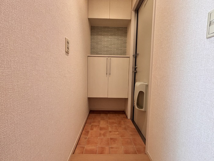 玄関　落ち着いた玄関です