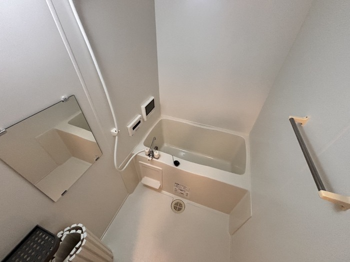 バス・シャワールーム　お風呂で日々の疲れを落としましょう