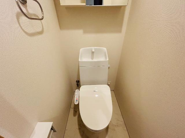 トイレ　シャワー付トイレ