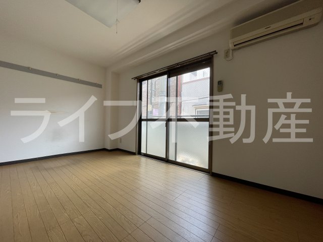 居室・リビング　使いやすい居間です