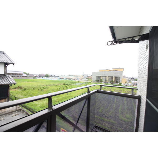 バルコニー　２階バルコニー南側