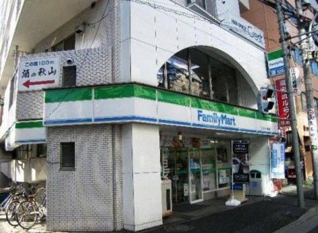コンビニ　ファミリーマート江古田千川通り店（コンビニ）まで47m