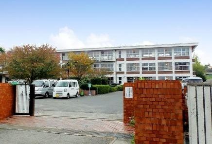 小学校　阿品東小学校（小学校）まで920m