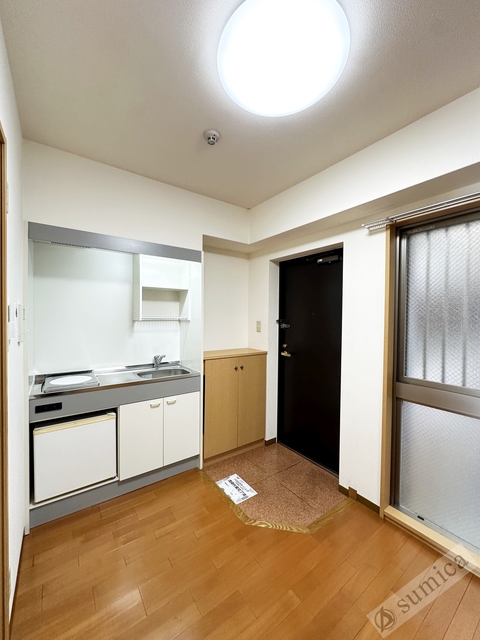 居室・リビング　広々キッチンスペース♪♪