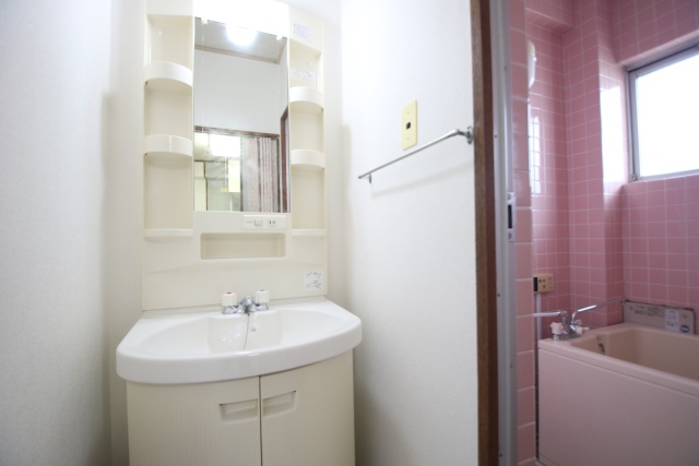 洗面設備　※別号室の参考写真です※