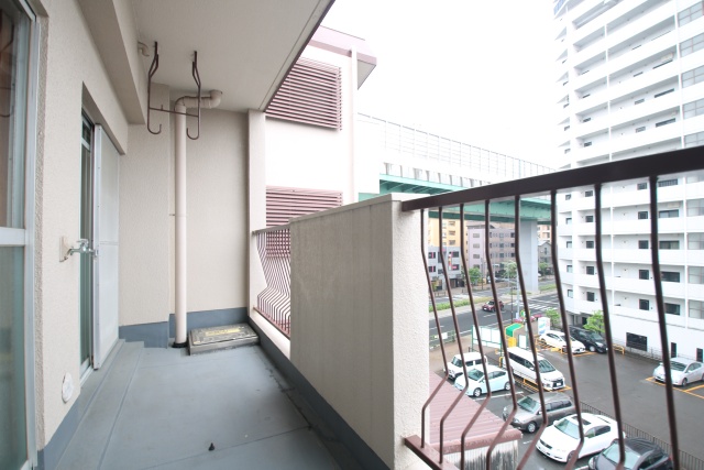 バルコニー　※別号室の参考写真です※