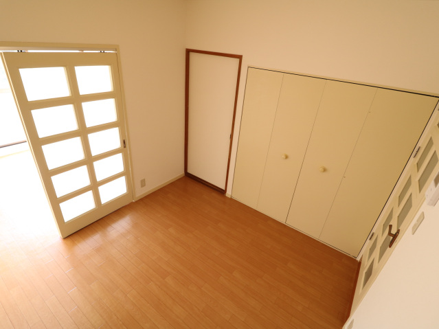 居室・リビング　DKに収納あり