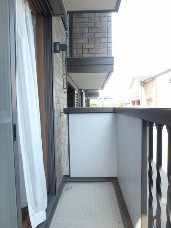 バルコニー　図面と現状に相違がある場合には現状を優先．．．